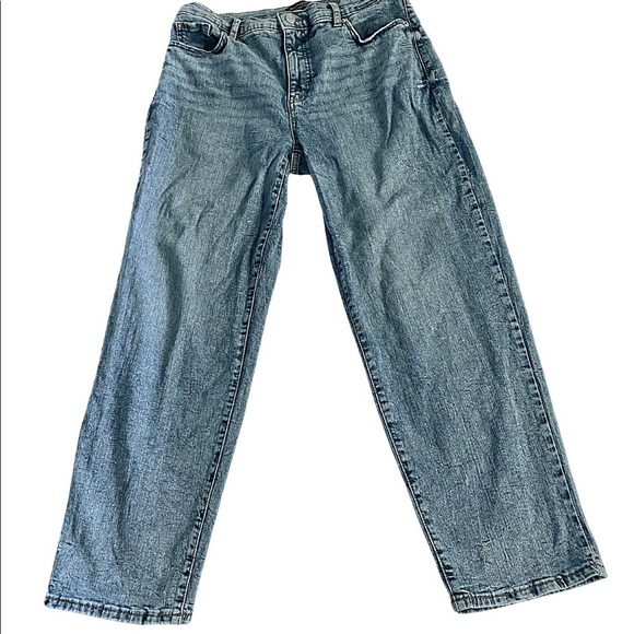 LIKE NEW Banana Republic High Rise Straight Leg Jeans - Picture 1 of 4